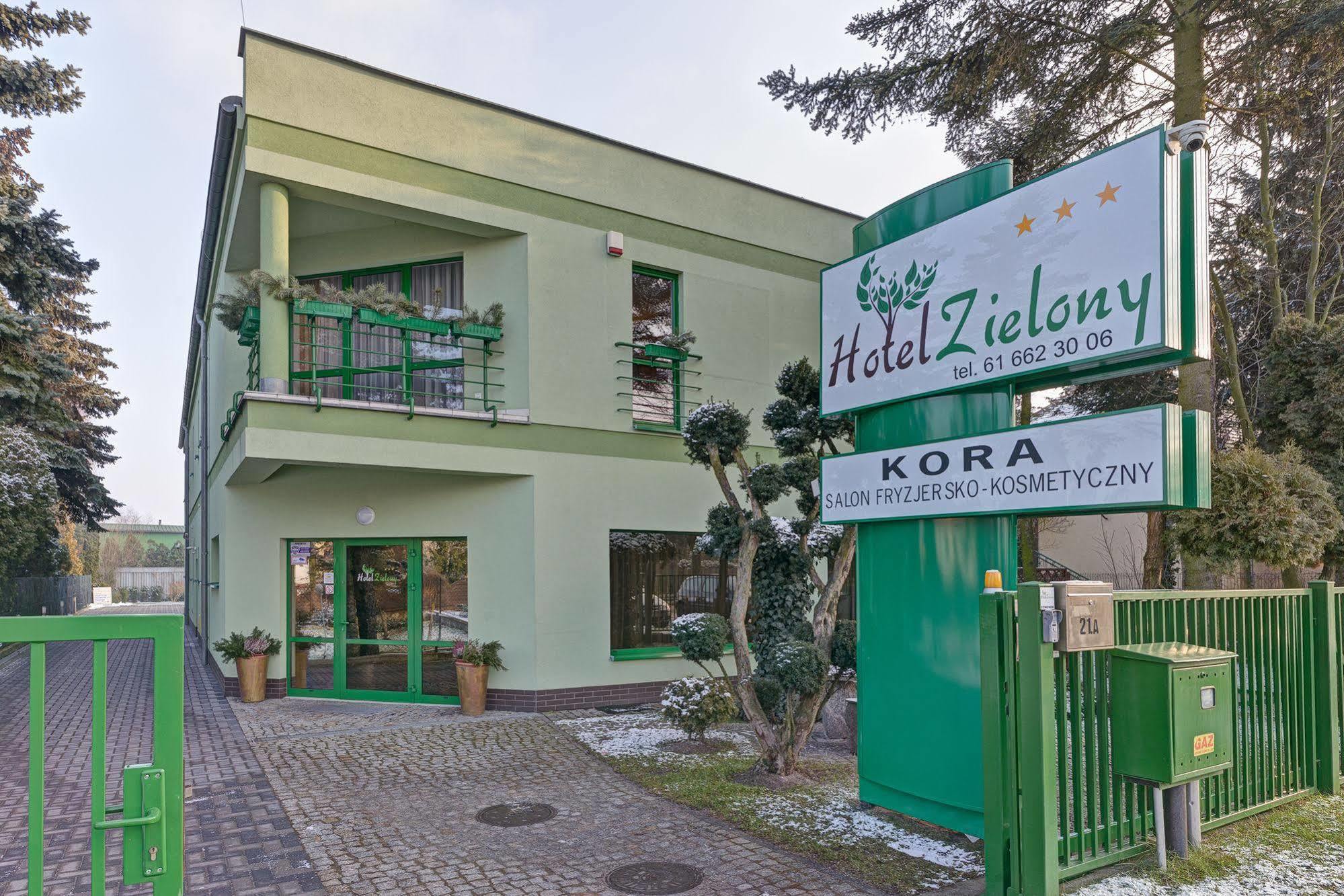 Hotel Zielony พอซนาน ภายนอก รูปภาพ