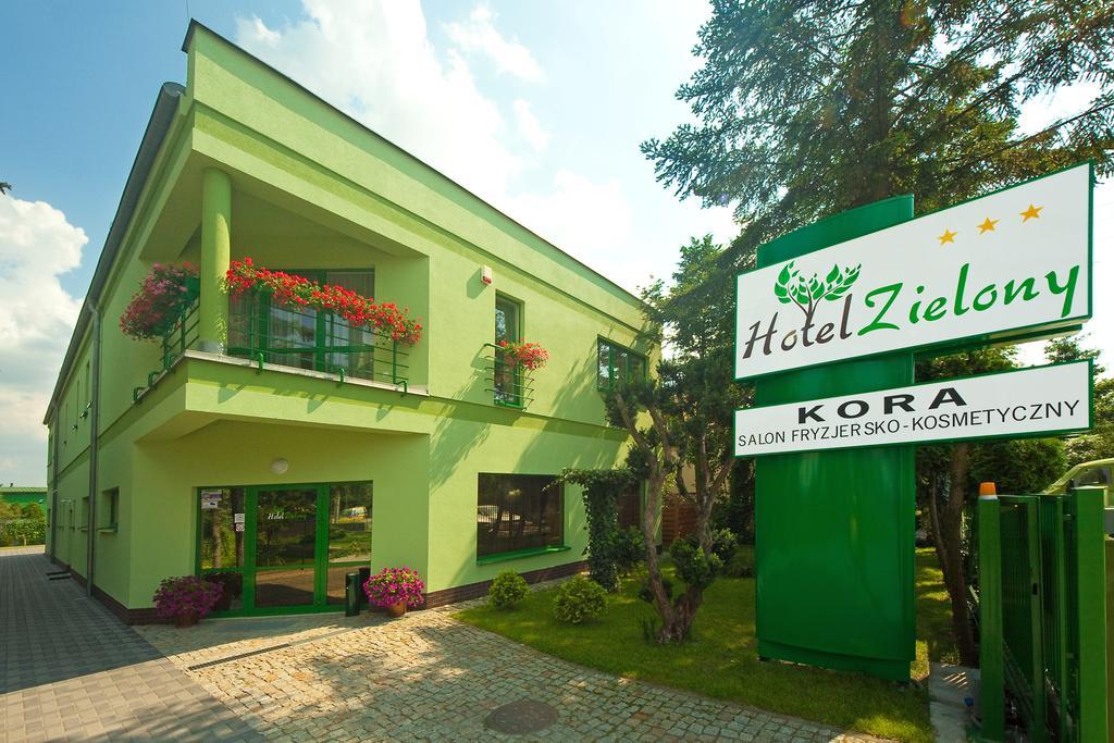 Hotel Zielony พอซนาน ภายนอก รูปภาพ